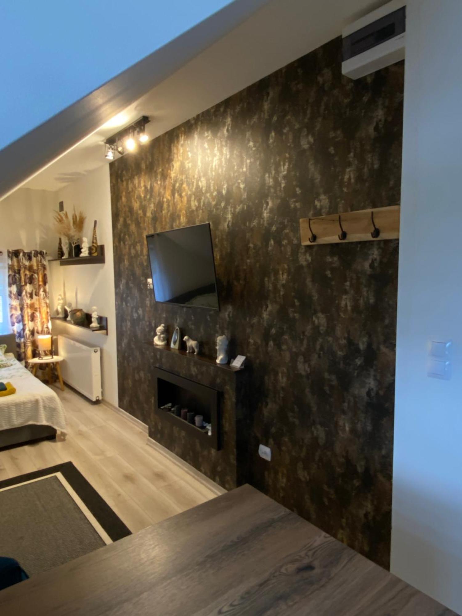 Apartamenty Lesna Osiem Jezow Sudecki Quarto foto